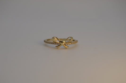 Anillo corazón moño