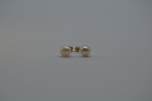 Perla natural mediana Oro 10k